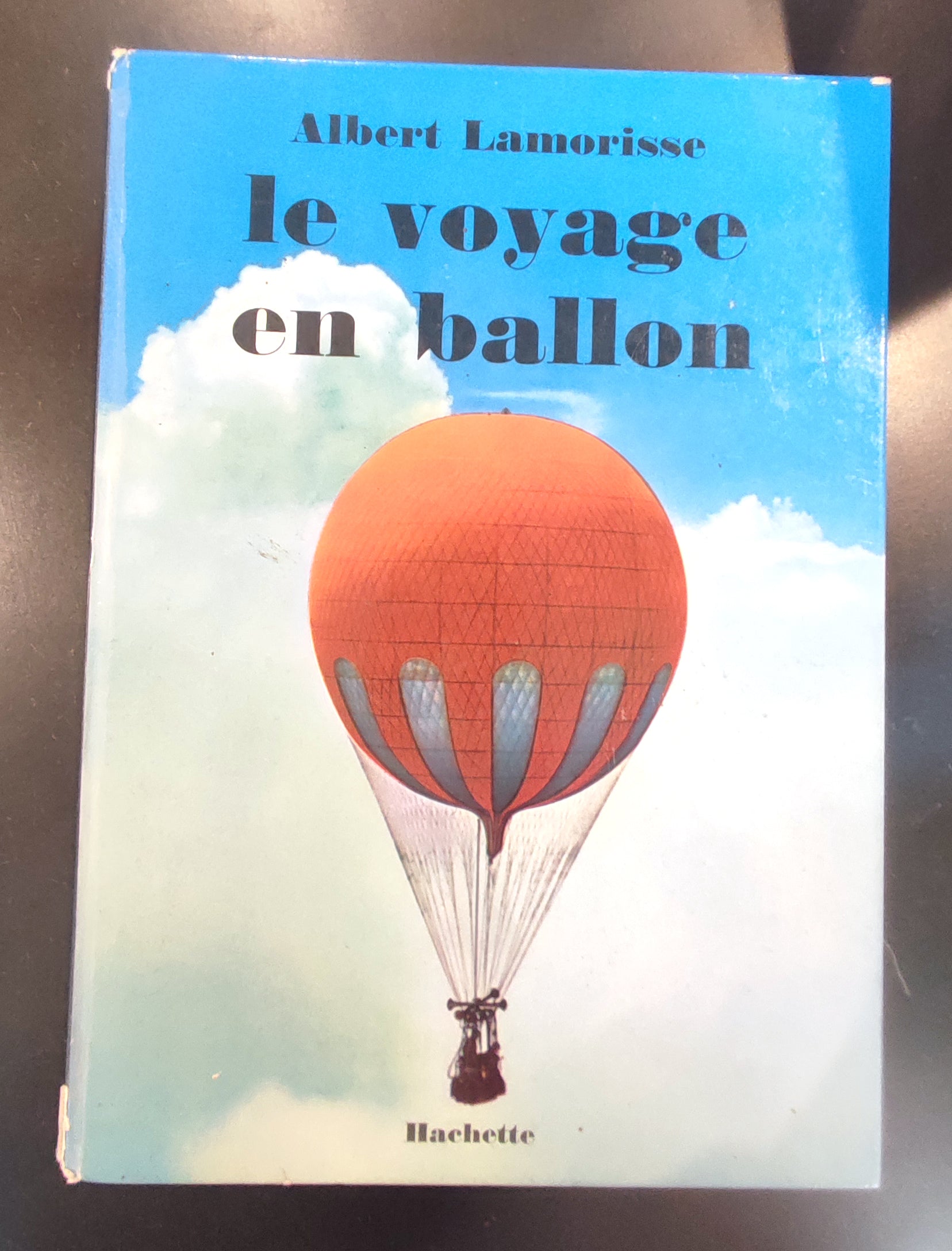 Ouvrage de photos tirées du film Le Voyage en ballon